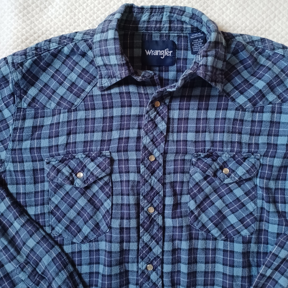 Wrangler Men's Blue Plaid Pearl Snap Flannel Shirt Size Large Tall